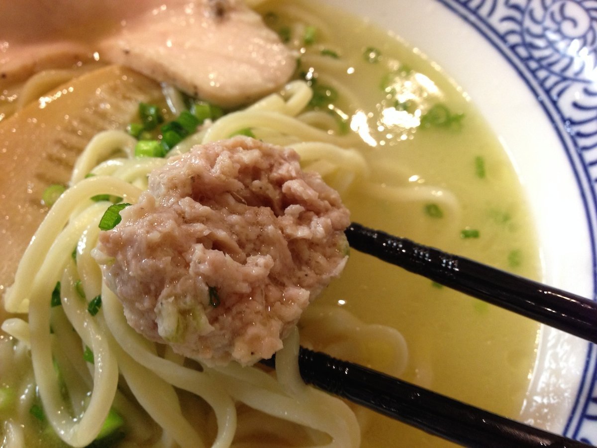 濃厚鶏白湯 鶏団子