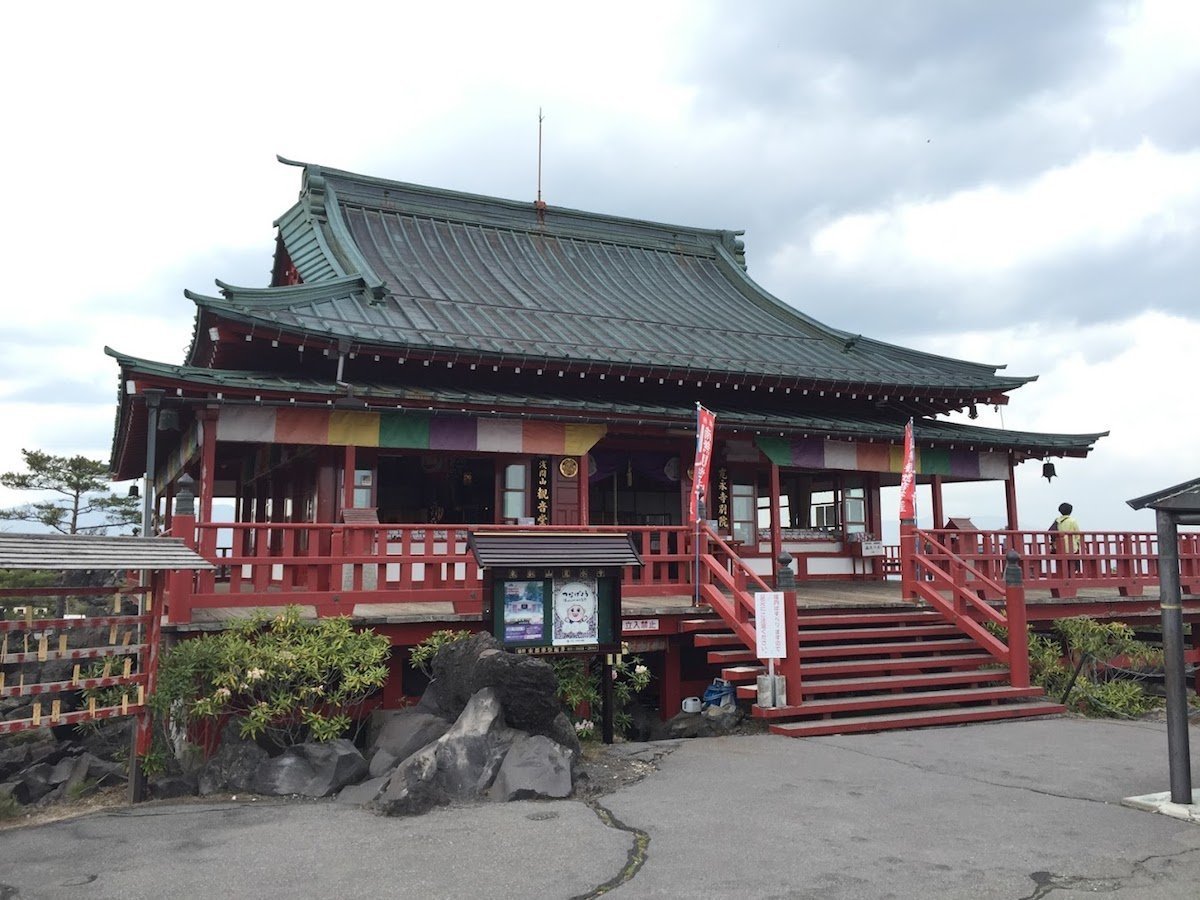 鬼押出し園@群馬-一面、岩石の別世界！溶岩アートを楽しもう！